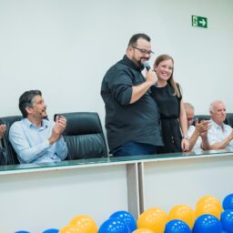 União Brasil oficializa pré-candidaturas de Cassiano Pelegrini e Aline Teixeira em Garça