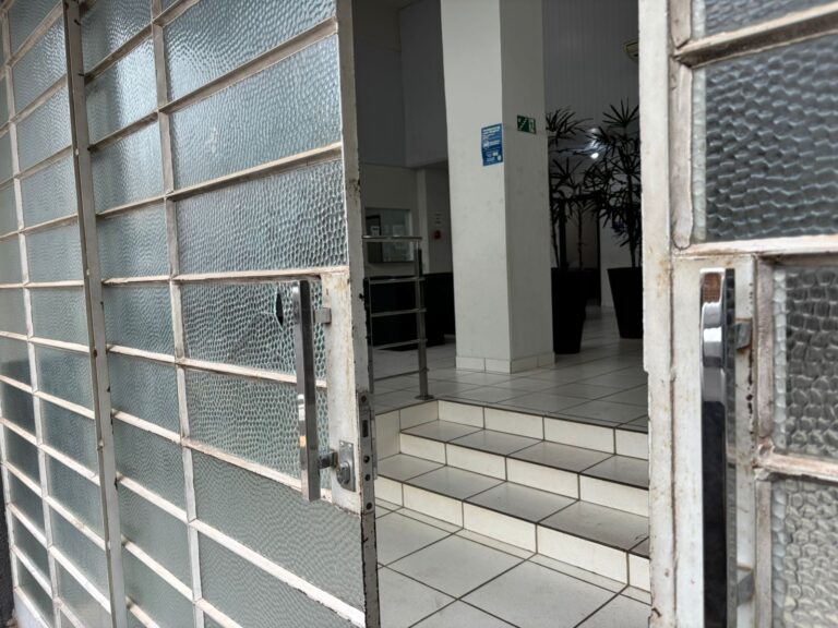 Vigilante descobre rombo de R$ 7 mil no cartão, incluindo despesas com casa de apostas