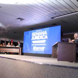 Semana Jurídica da Unimar começa com debates sobre Direito e sociedade