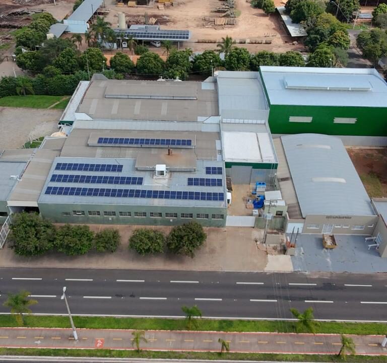Henlau aposta em diversificação e governança para sustentar crescimento no setor químico