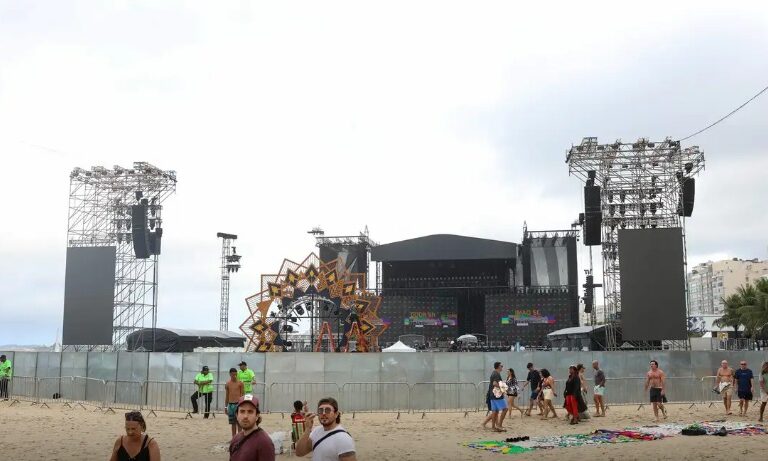 Bombeiros fazem última vistoria em estruturas para show de Shakira