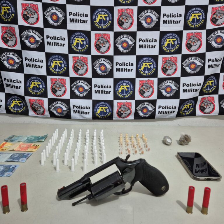 Jovem é preso com drogas e revólver de numeração raspada na zona norte