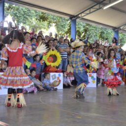 Prefeitura divulga calendário com 62 festas juninas da rede municipal em Marília