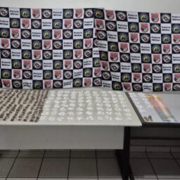 Homem é preso pela PM no Coimbra com mais de 1,1 mil porções de drogas