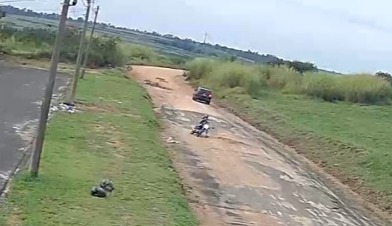 Vídeo flagra tragédia que matou motociclista atingido por linha com cerol