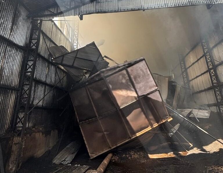 Explosão em indústria deixa um morto e vítimas graves na região