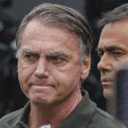 Bolsonaro pode ter pena reduzida em mais de cinco anos após nova lei