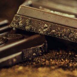 Nova lei publicada nesta segunda define percentual mínimo de cacau nos chocolates 