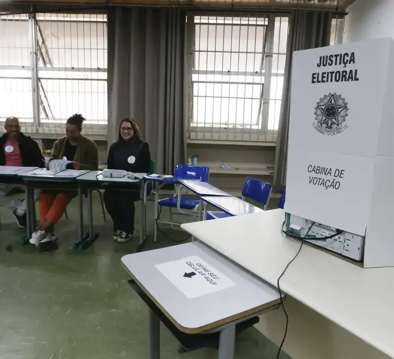 Eleições: prazo para obter ou regularizar título termina nesta quarta-feira
