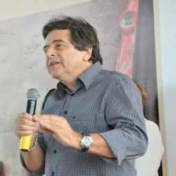 Faneco autoriza estacionamento pago em rodeio após chamar prática de ilegal