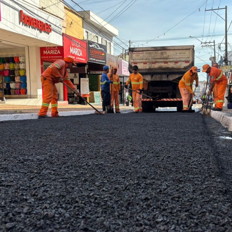 Prefeitura anuncia reforço em operação tapa-buraco na cidade