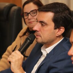Reunião do secretariado destaca avanços na saúde e obras em Marília