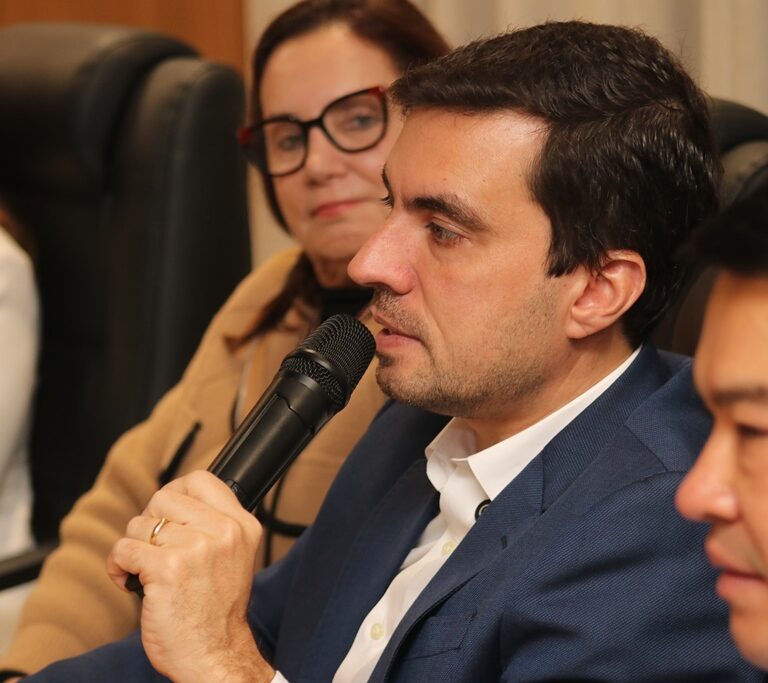Reunião do secretariado destaca avanços na saúde e obras em Marília