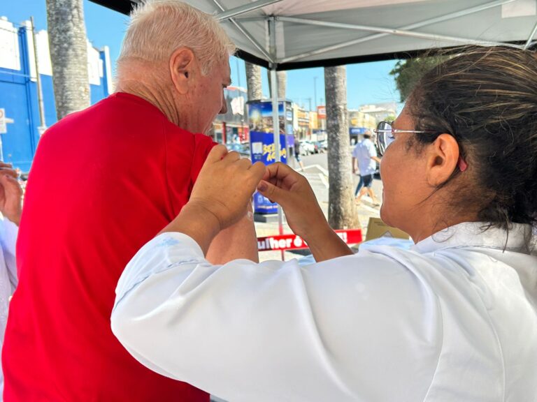 Prefeitura e Acim promovem vacinação contra a gripe no Centro de Marília