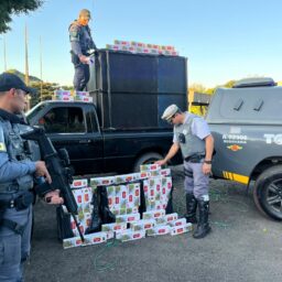 TOR apreende 70 mil maços de cigarros após perseguição em Assis