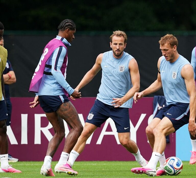 Rodada final dos grupos tem Inglaterra, Colômbia, Portugal e Argentina