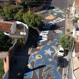 MN TV: Entre palpites e bandeiras, rua de Marília vive a emoção da Copa