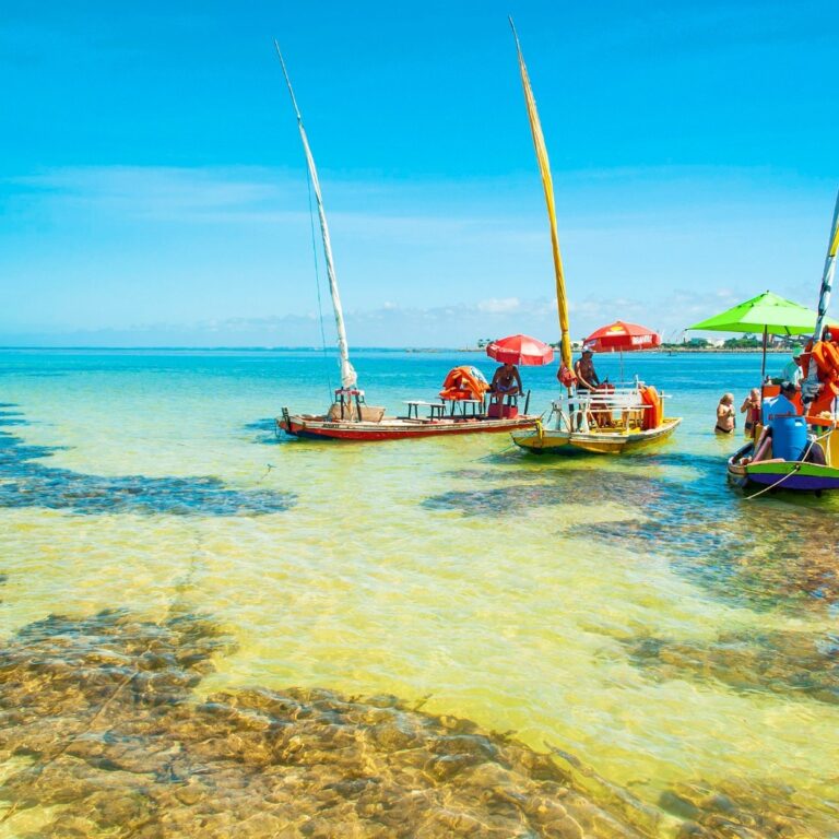 Descontaço Azul Viagens oferece até 30% de desconto em pacotes de viagens