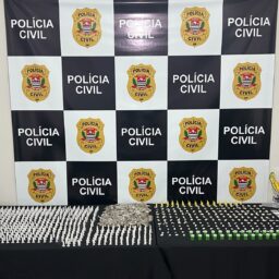 Jovem é preso com quase mil porções de drogas em operação da Dise na zona sul