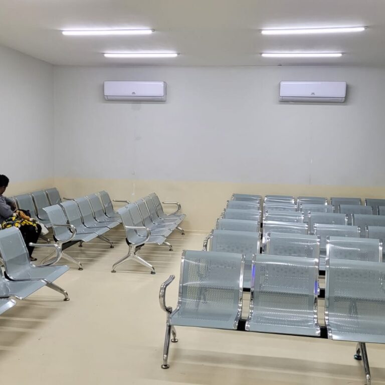 Jogo do Brasil contra a Escócia provoca cena incomum em UPA de Marília