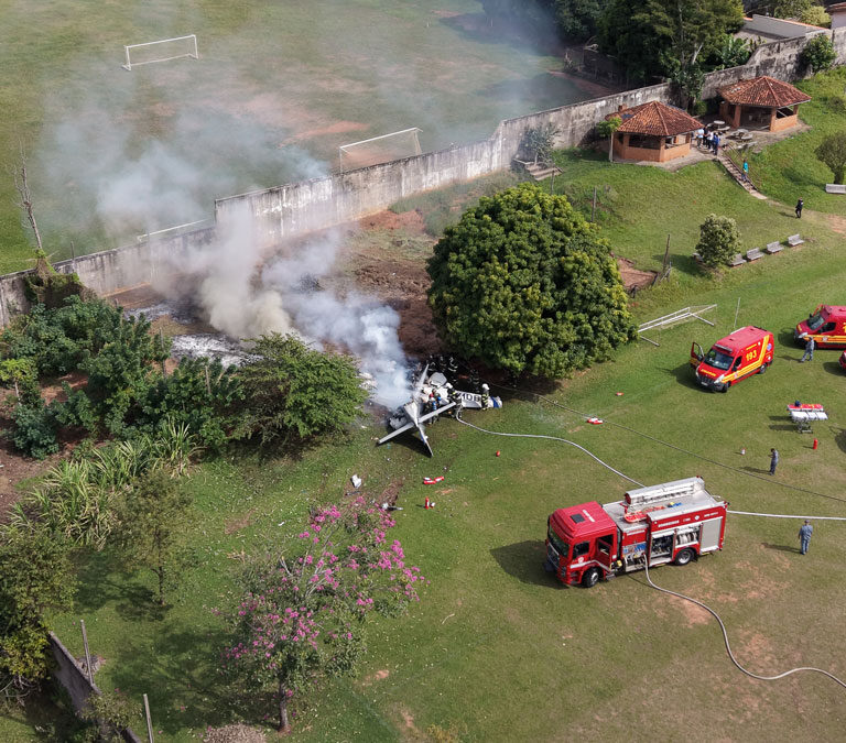 Polícia Civil inicia investigação sobre causa da queda de avião em Marília