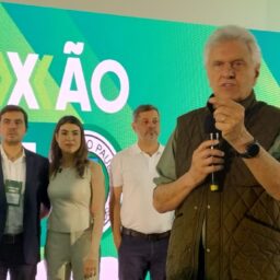 Em Marília, Caiado projeta reeleição de Lula se Flávio chegar ao segundo turno