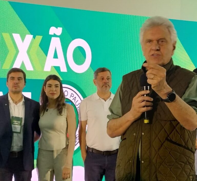 Em Marília, Caiado projeta reeleição de Lula se Flávio chegar ao segundo turno