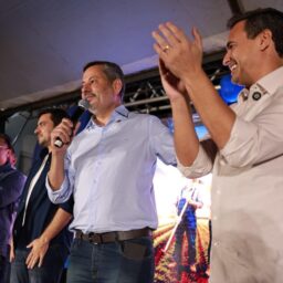 Rogerinho fala sobre desenvolvimento regional e trajetória em podcast