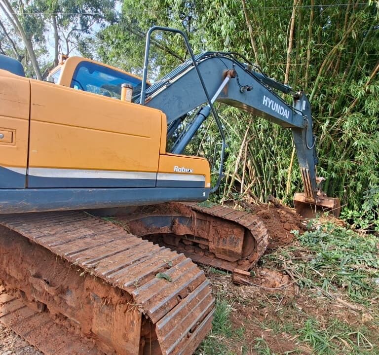 Prefeitura recupera acesso de ponte na vicinal Tupã-Queiroz após desgaste pelas chuvas