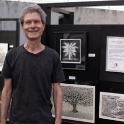 Galeria Municipal recebe mostra de Levi Ciobotariu durante as férias escolares