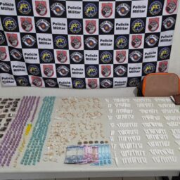 Três são presos com mais de mil porções de drogas durante ação da PM em Oriente