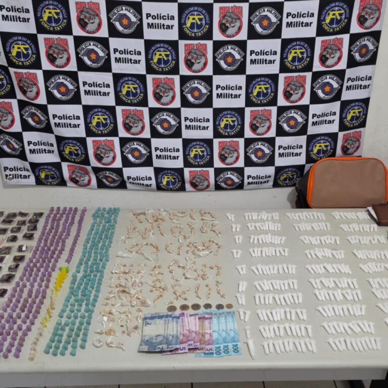 Três são presos com mais de mil porções de drogas durante ação da PM em Oriente