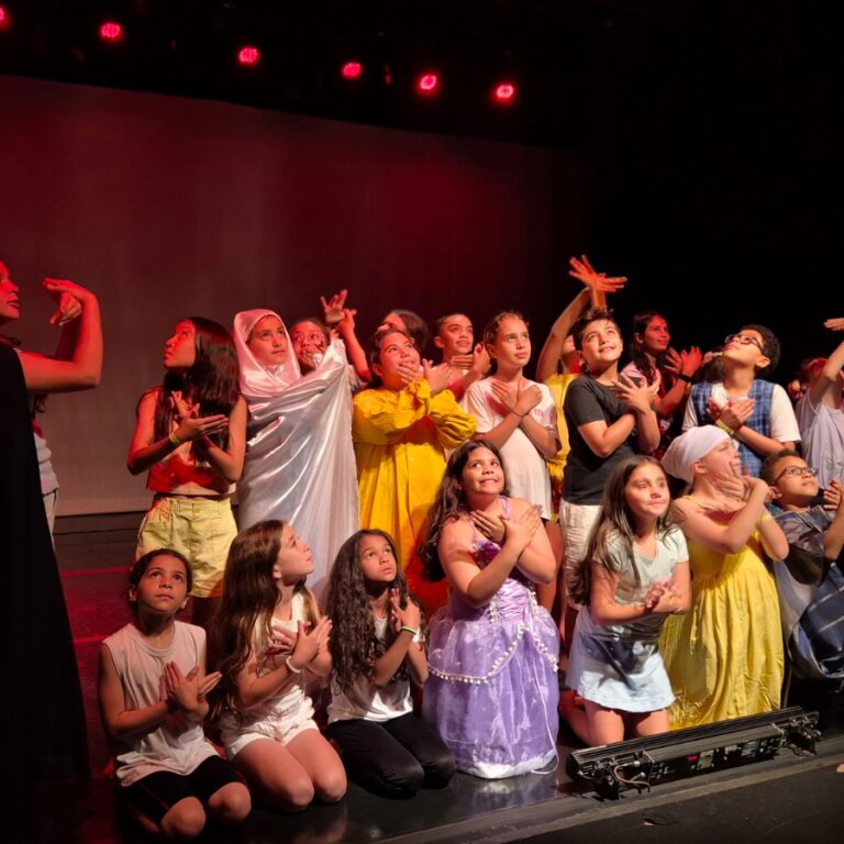Sesi Marília abre inscrições gratuitas para cursos de iniciação teatral