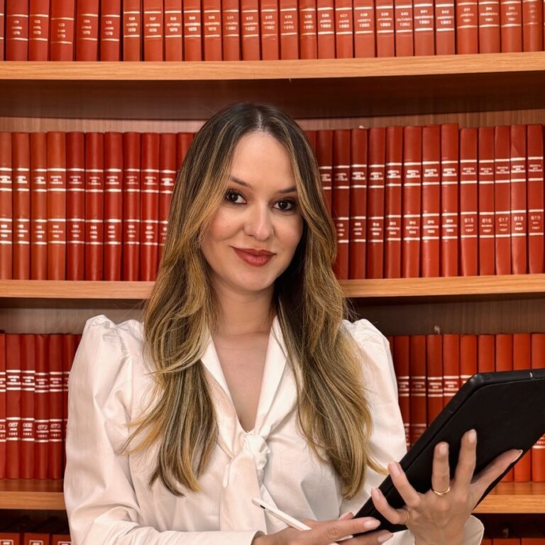 Sua empresa abre nos feriados? A nova regra pode gerar riscos trabalhistas 