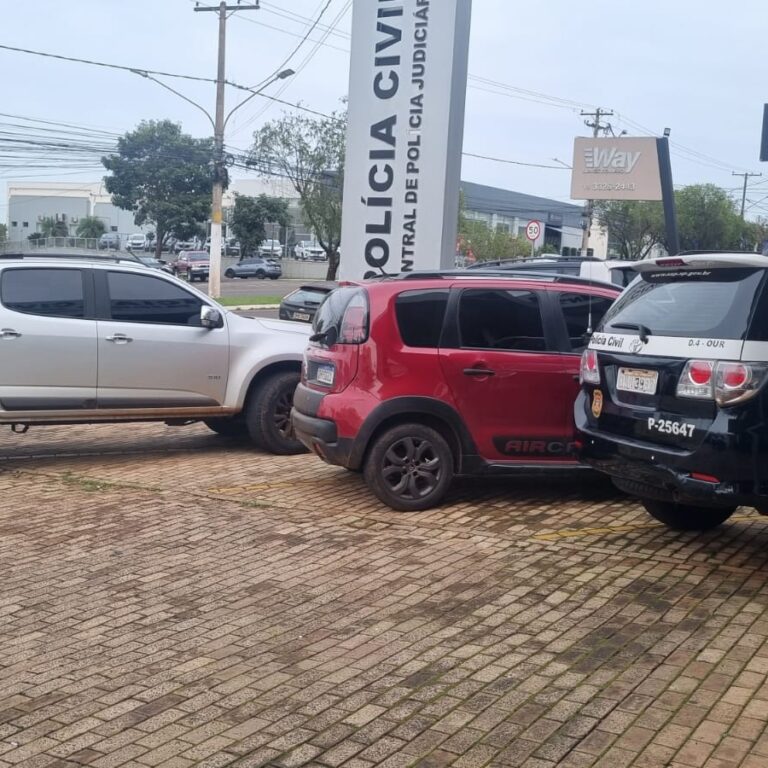Polícia Civil cumpre mandados em operação por crimes contra a administração pública