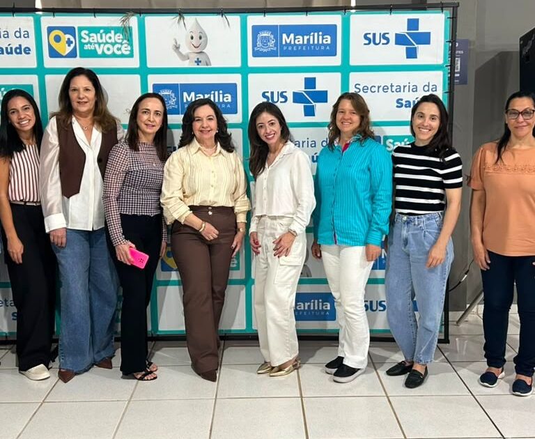 Saúde capacita dentistas da rede municipal para qualificar atendimento em Marília