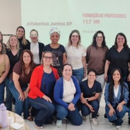 Educação promove formação de coordenadores da rede municipal em Marília