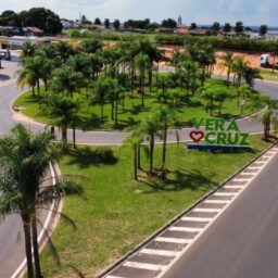 Moradores e comerciantes relatam falhas na rede de telefonia fixa em Vera Cruz