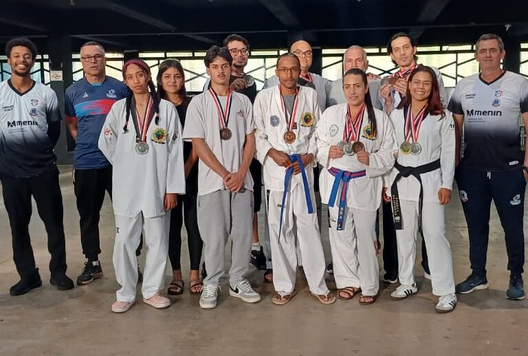 Taekwondo de Vera Cruz conquista medalhas e vice-campeonato nos Jogos Regionais