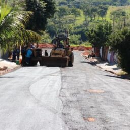 Prefeitura entrega obras no Jardim Ismael e finaliza pavimentação de vias
