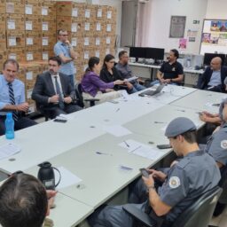 Justiça Eleitoral discute logística e segurança para eleições de 2026 em Marília
