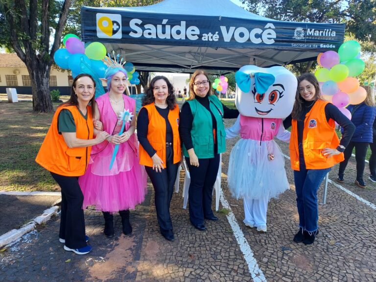Campanha promove avaliação bucal e orientações preventivas em Marília