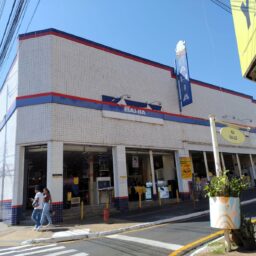 Após fechamento do Ponto Frio, Casas Bahia vive incerteza em loja de Marília