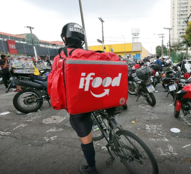 Anvisa libera venda de medicamentos por plataformas como iFood e Rapp