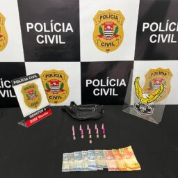 Homem é preso após oferecer drogas para policiais civis da Dise em Marília