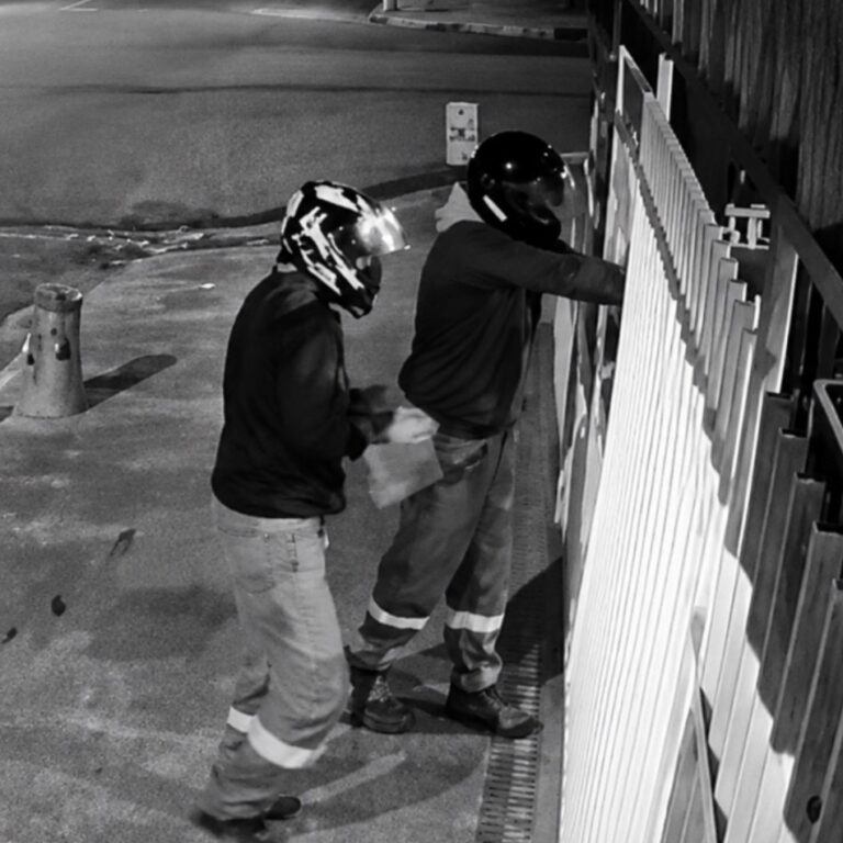 MN TV: Arma falha durante execução de vítima em bar na zona sul