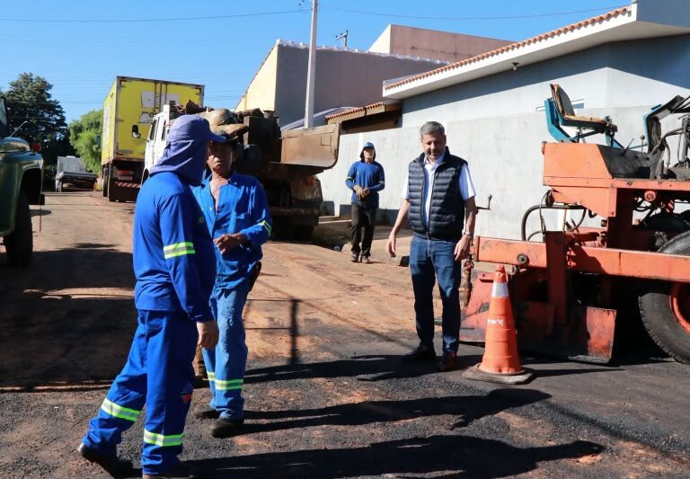 Rogerinho destaca pavimentação de vias do Residencial Jardim Ismael