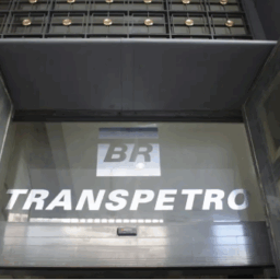 Transpetro abre concurso público com salário inicial de até R$ 15 mil
