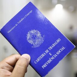PAT abre centenas de vagas em Marília com salários de até R$ 3,2 mil