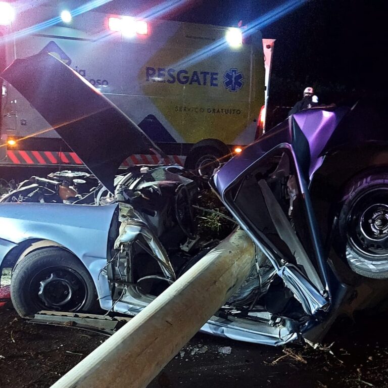 Motorista morre após perder controle de Gol e bater em poste em Ourinhos